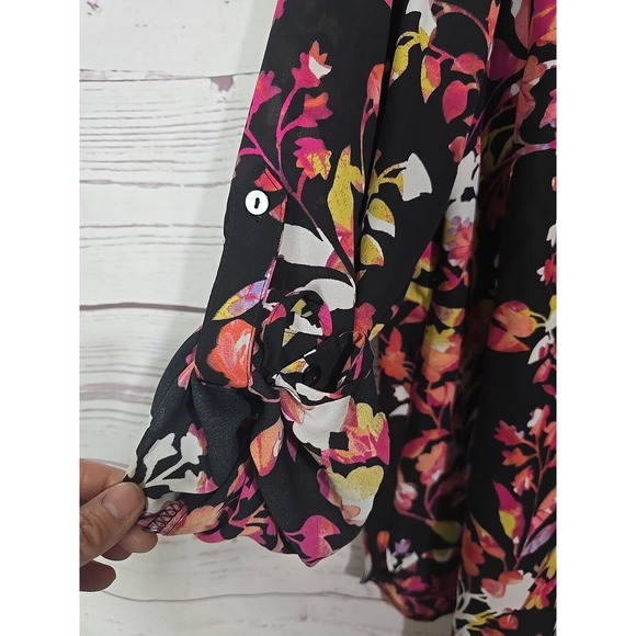 Simply Emma Pink Floral Print Long Sleeve Button Down Shirt Womens Plus Size 2X - Picture 4 of 7